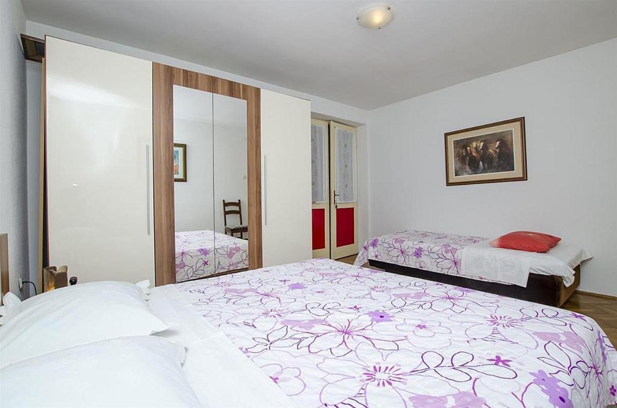 Apartments By The Sea Baska Voda, Makarska - 12714 Zewnętrze zdjęcie